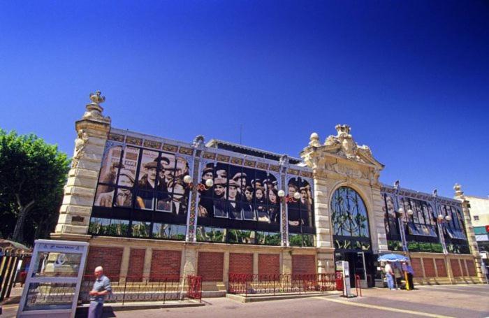 Le Bourget - Suite Romantique Narbonne Exterior foto