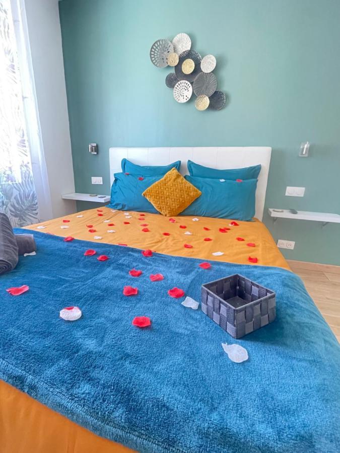 Le Bourget - Suite Romantique Narbonne Exterior foto